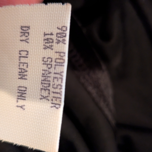 Elegant Black Floral Velvet Maxi Dress - Picture 5 of 6